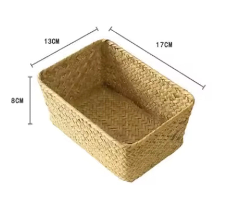 LIGHTWEIGHT STRAW BOX