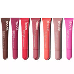 Lipstick Rhode Hailey Bieber.
